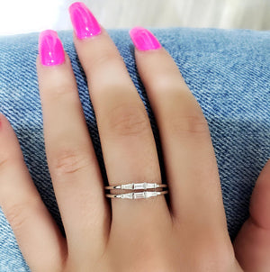 3 baguette solitaire ring