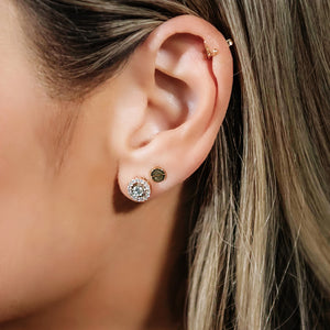 Screw Earrings On Air Sweet Tooth 