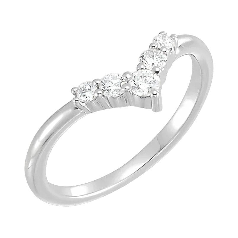 14k white gold diamond v shape ring
