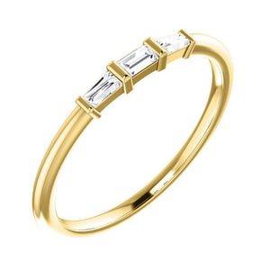 14k yellow baguette diamond ring